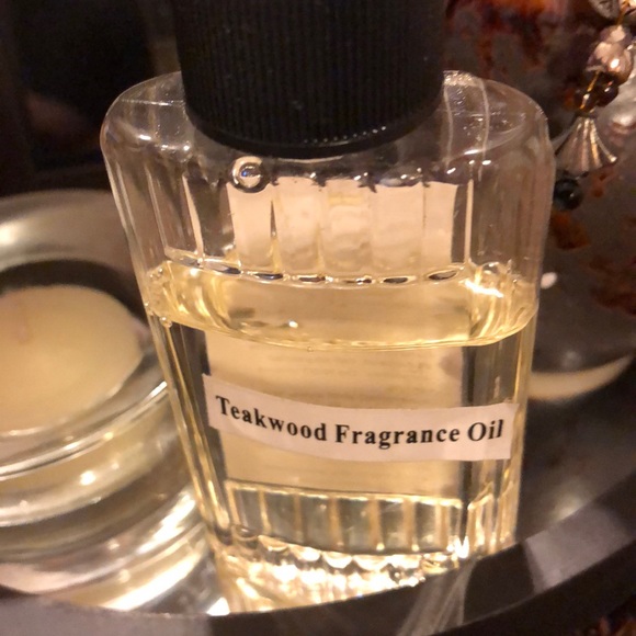 Family centerpiece - Picture 3 of 8